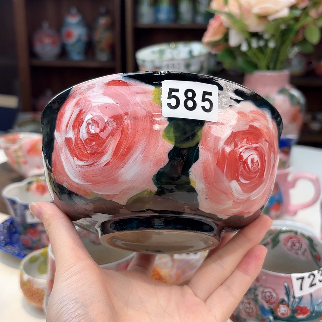 瓷片兔兔好可爱啊我