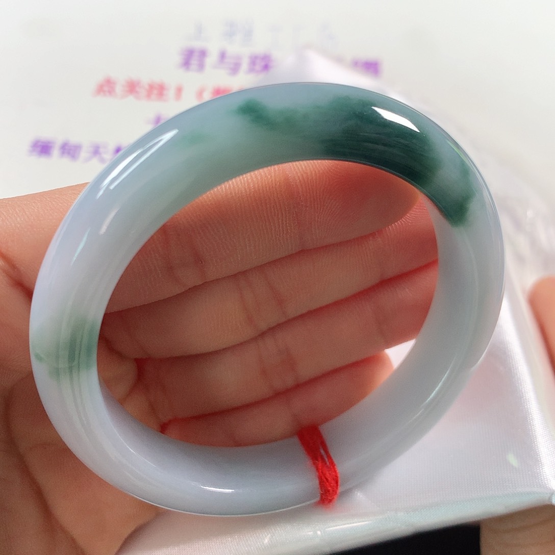 翡翠手镯未镶嵌 正圈⑨⑥