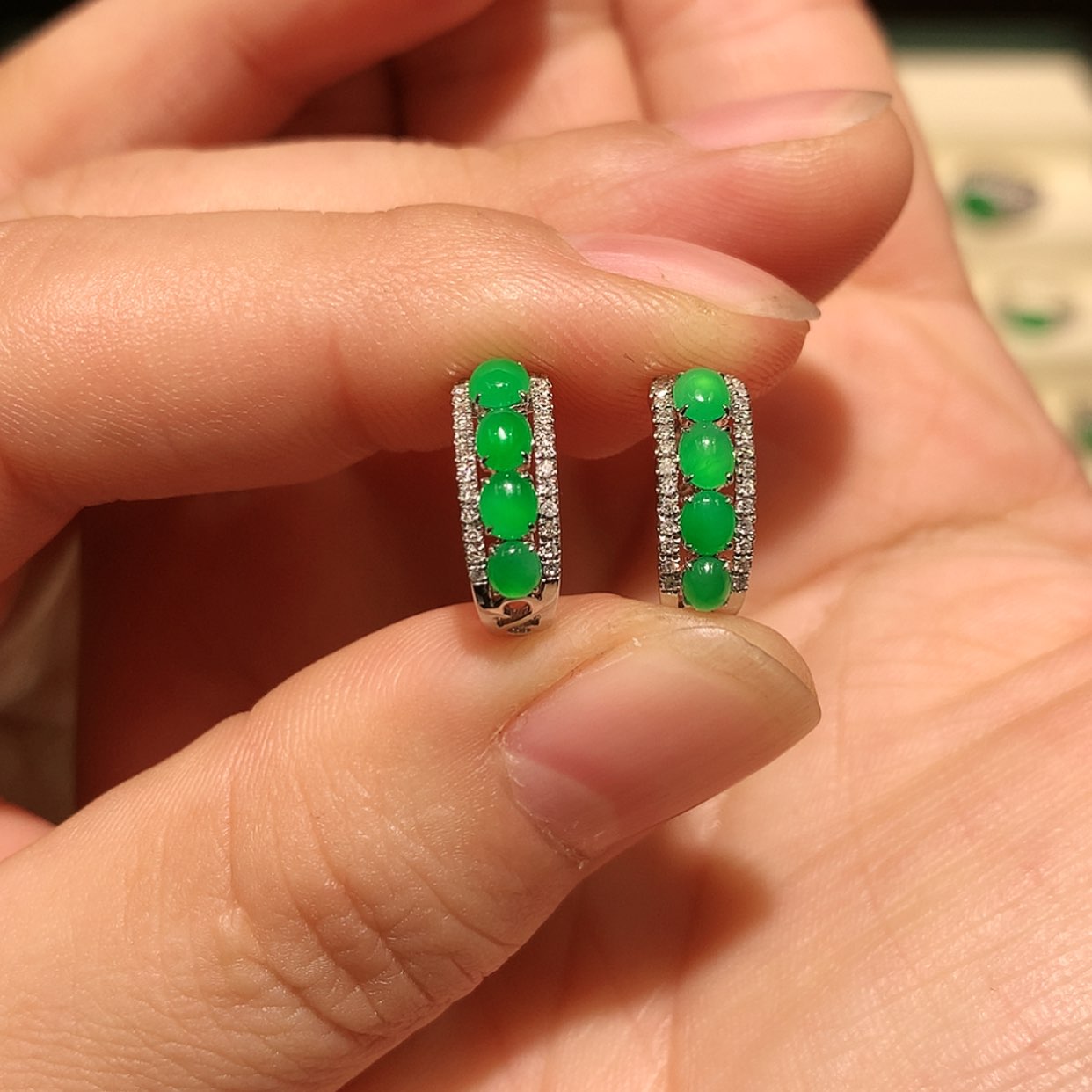 【闪购商品】翡翠耳饰18K金镶嵌缅甸A货