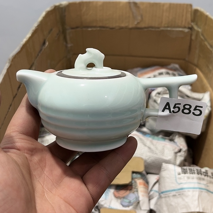 茶具默认微瑕瓷器、茶具、壶、摆件，介意勿拍 