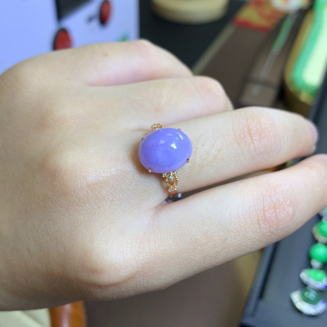 翡翠18K金镶嵌颈饰翡翠