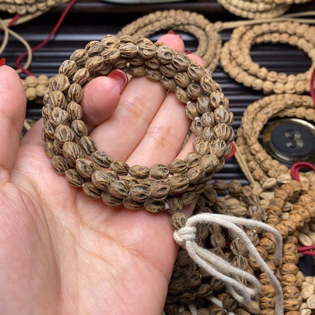 柏香籽/百香籽吊坠肘***子