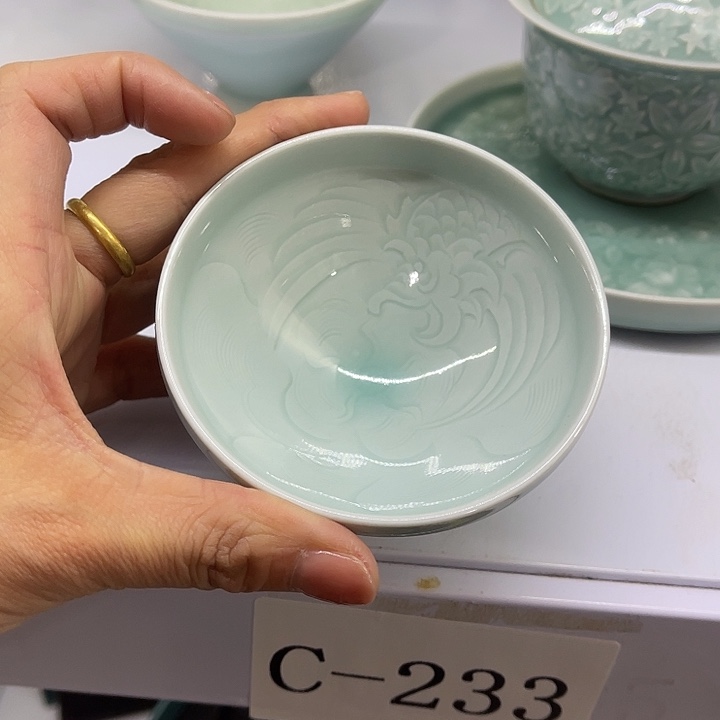 瓷片福利待遇多多哦哦哦