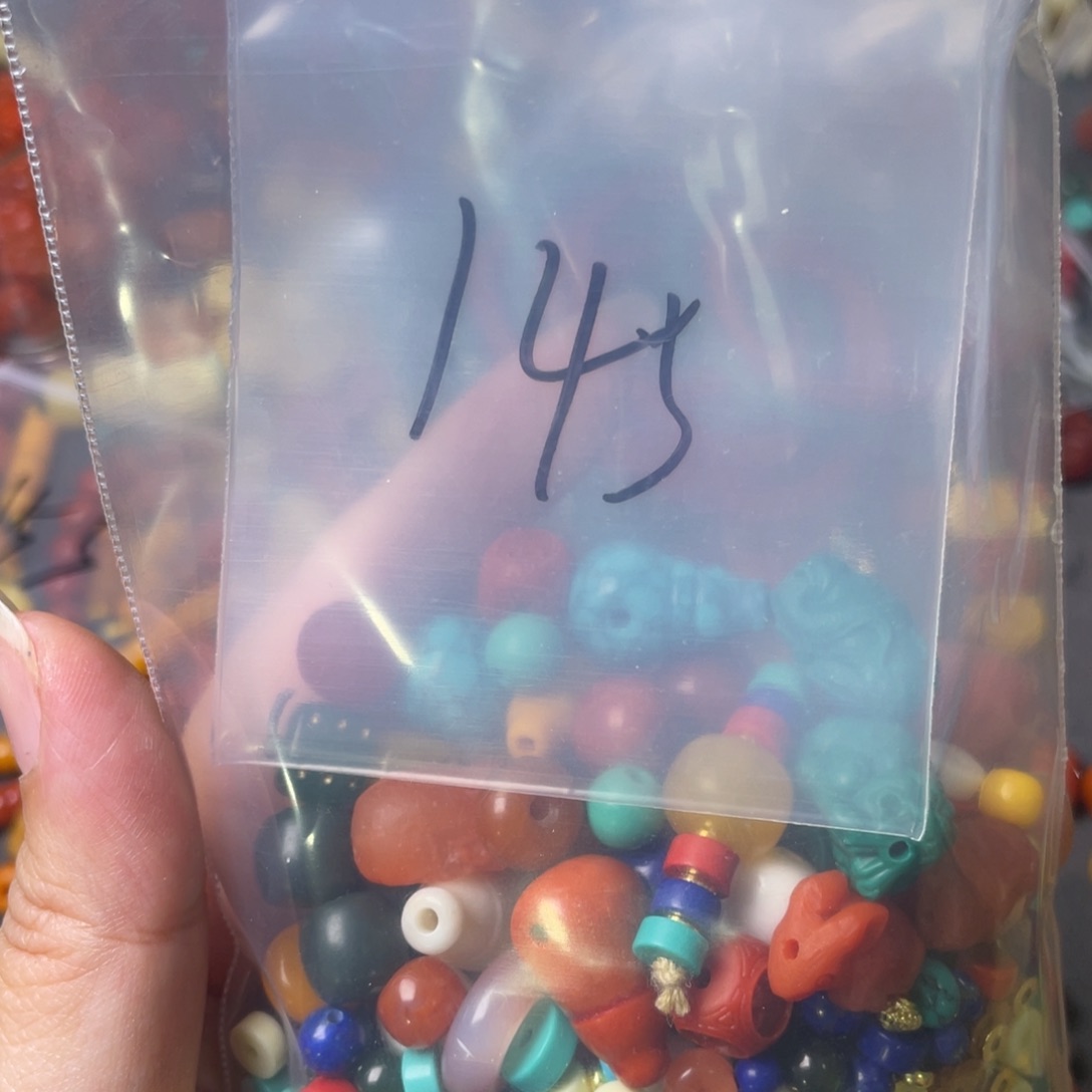 石英质玉配饰未镶嵌