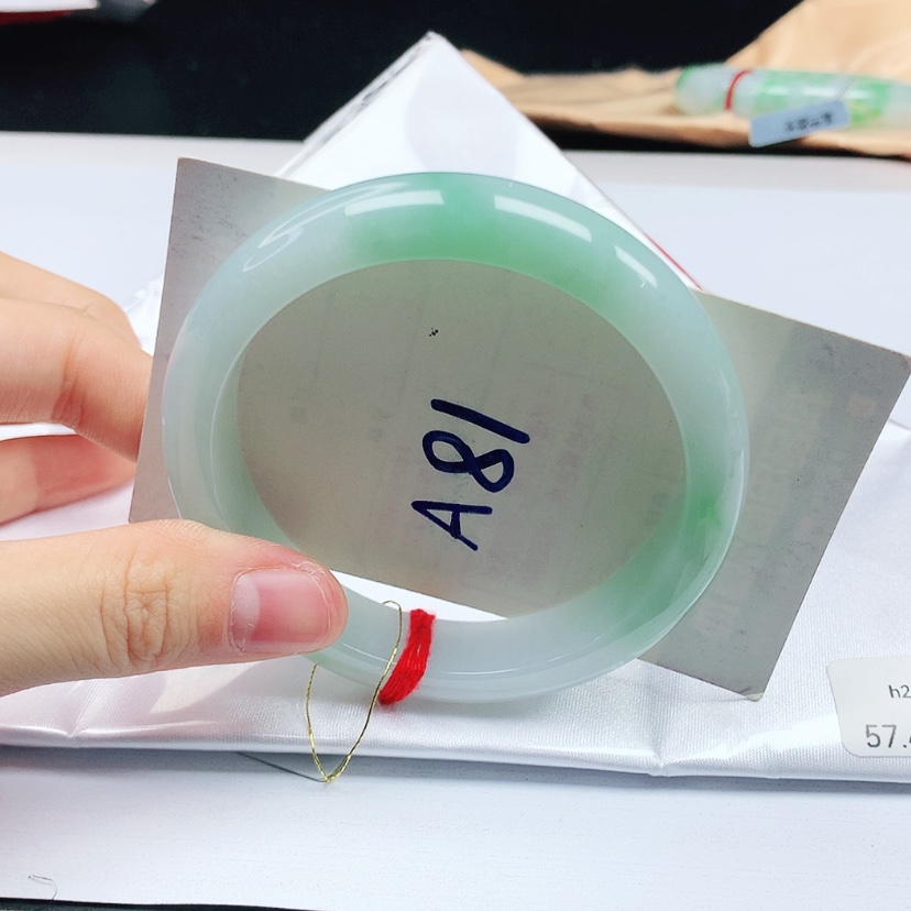 【闪购商品】翡翠手镯未镶嵌天然缅甸a货手镯57+