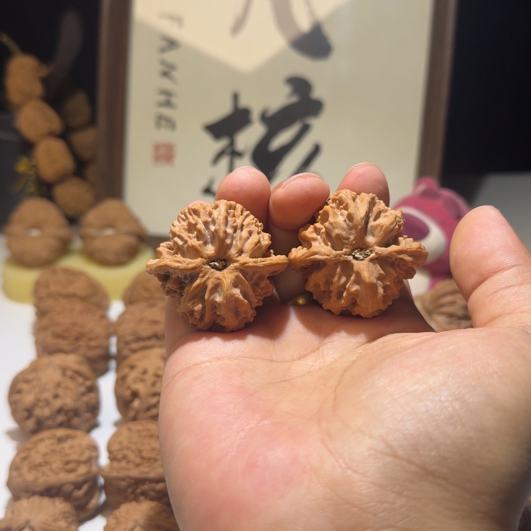 P***G文玩核桃吊坠41尺寸苹果园