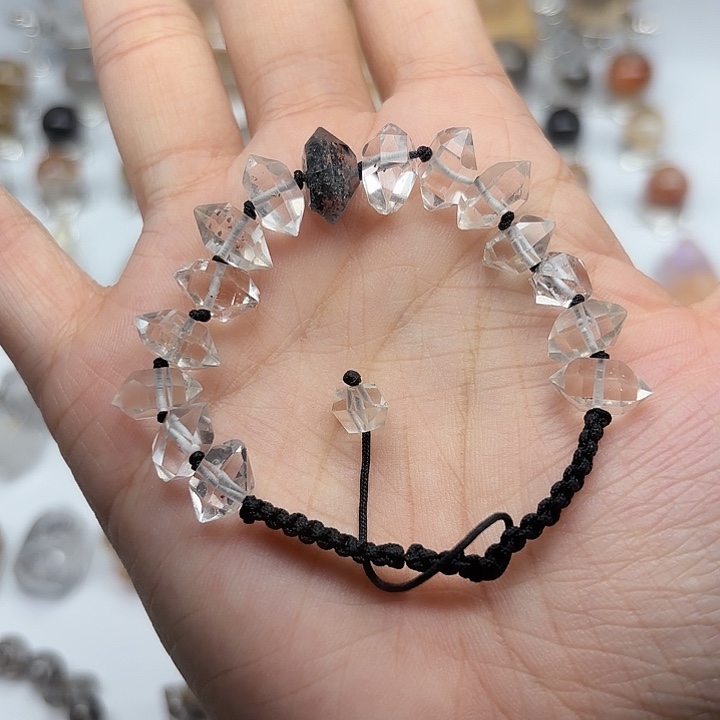 手绳未镶嵌水晶闪灵钻手绳