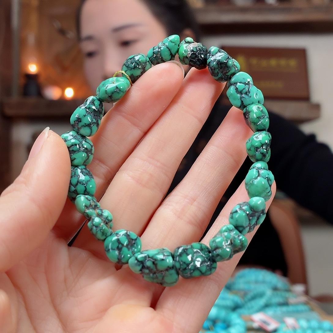 未镶嵌绿松石珠宝奇石M***鑫