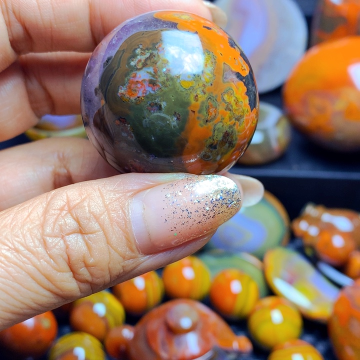 自***行玛瑙/玉髓合金颈饰