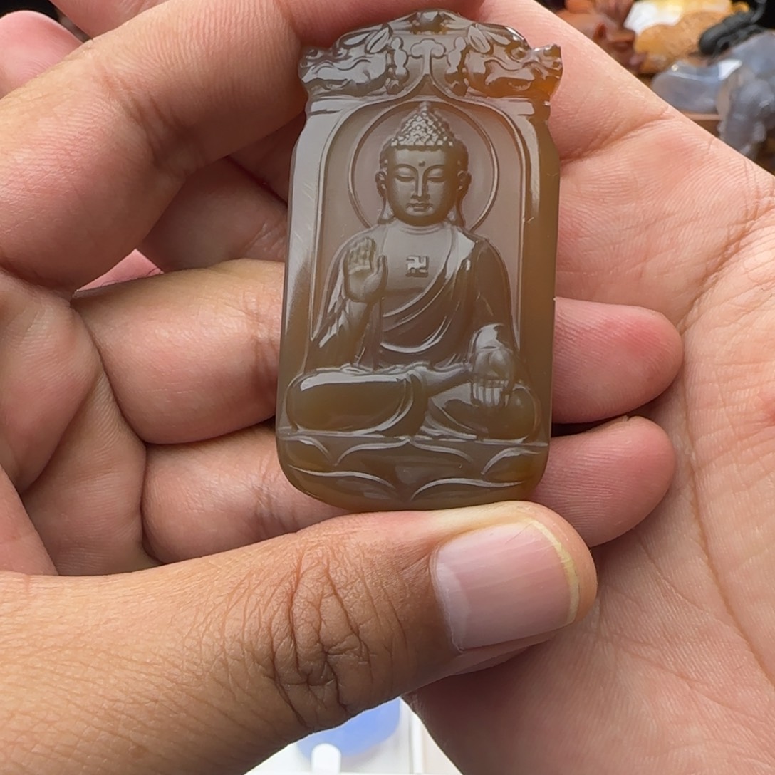 宁****玛瑙/玉髓未镶嵌颈饰