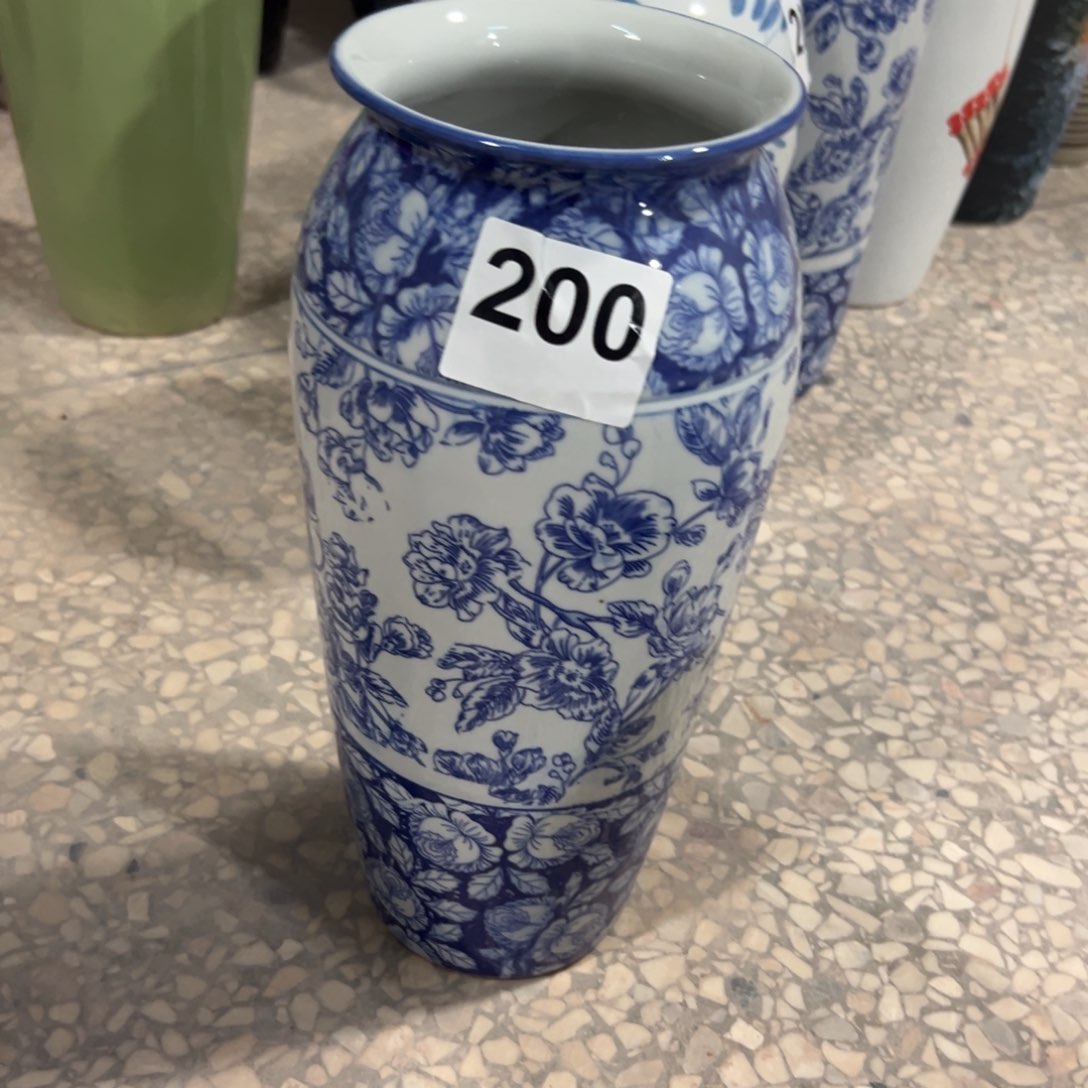 瓶高度32厘米口径10厘米