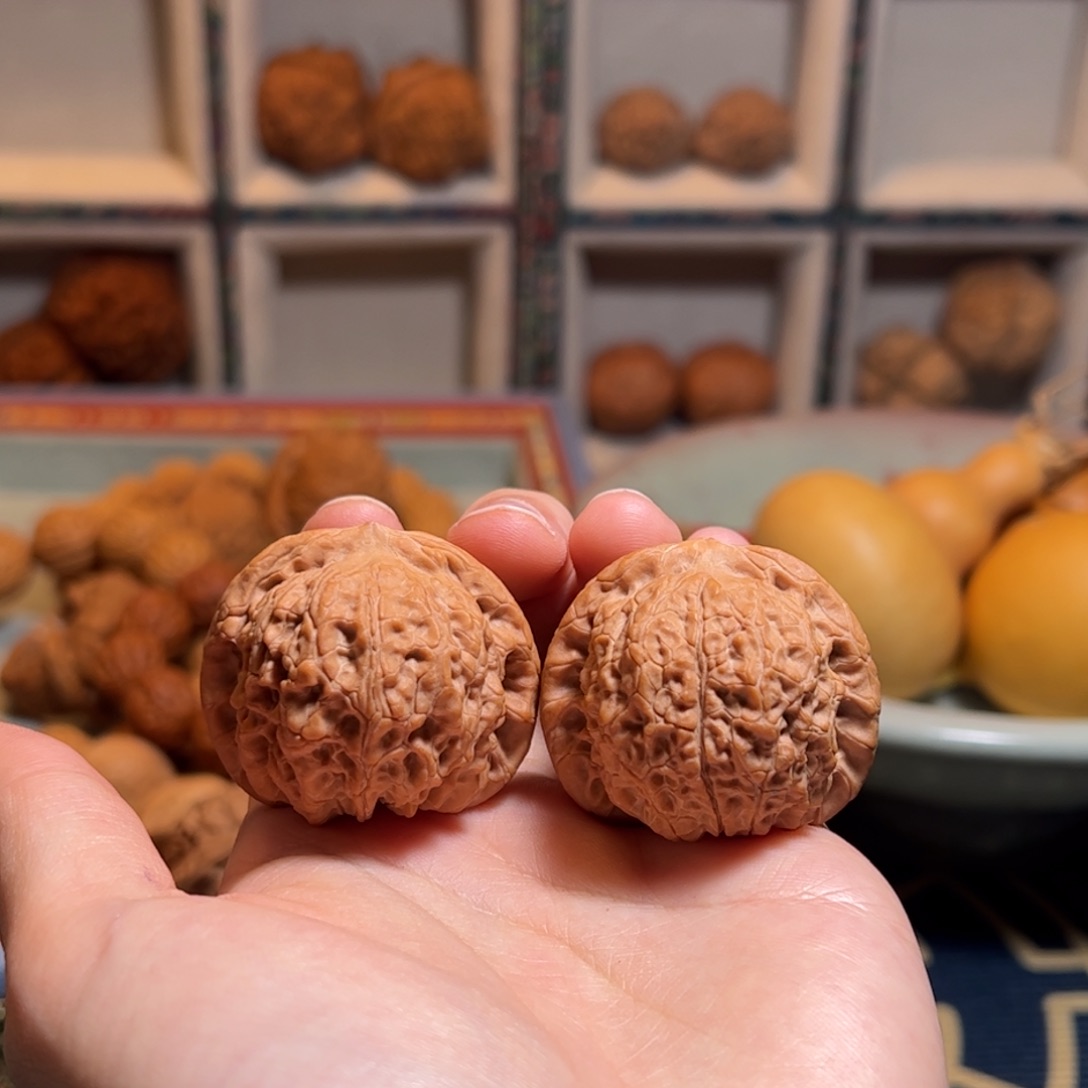 桃核把件38全品血麒麟