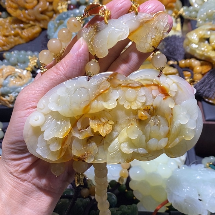 岫玉岫玉吊坠未镶嵌