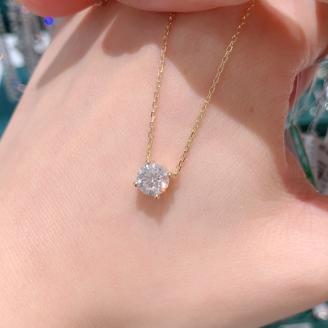 合成钻石颈饰18K金镶嵌