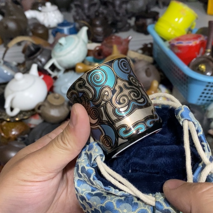 陶瓷艺术品及陶瓷壶