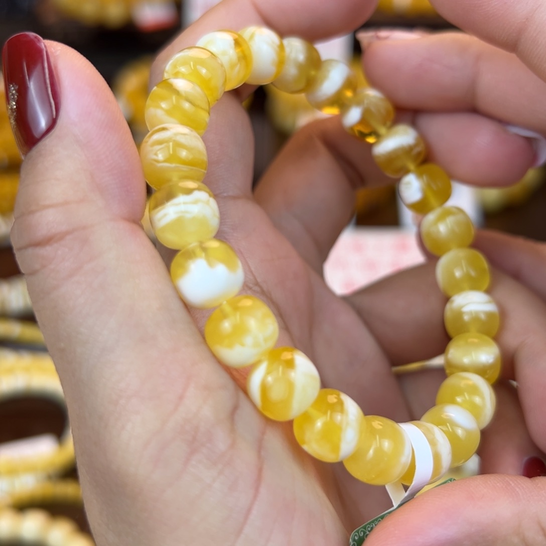 琥珀裸石未镶嵌kkjjbnnnnnnn