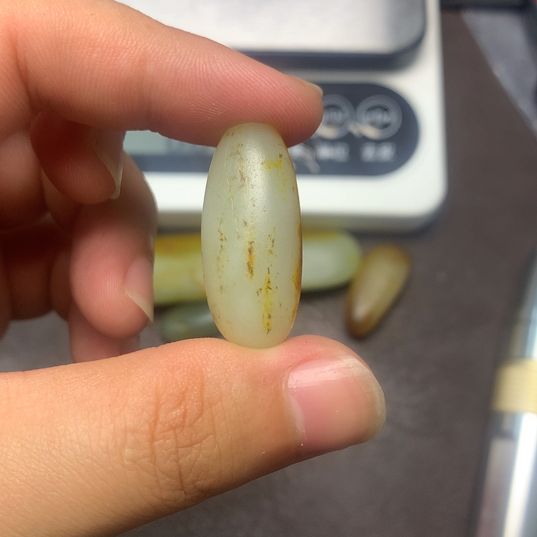 和田玉（糖玉）未镶嵌挂件