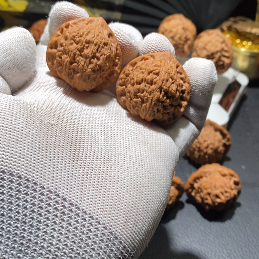 抡***锤把件文玩核桃A0217七步沟37（修）