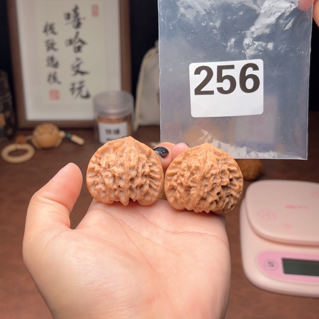 文玩核桃吊坠龙门涧40