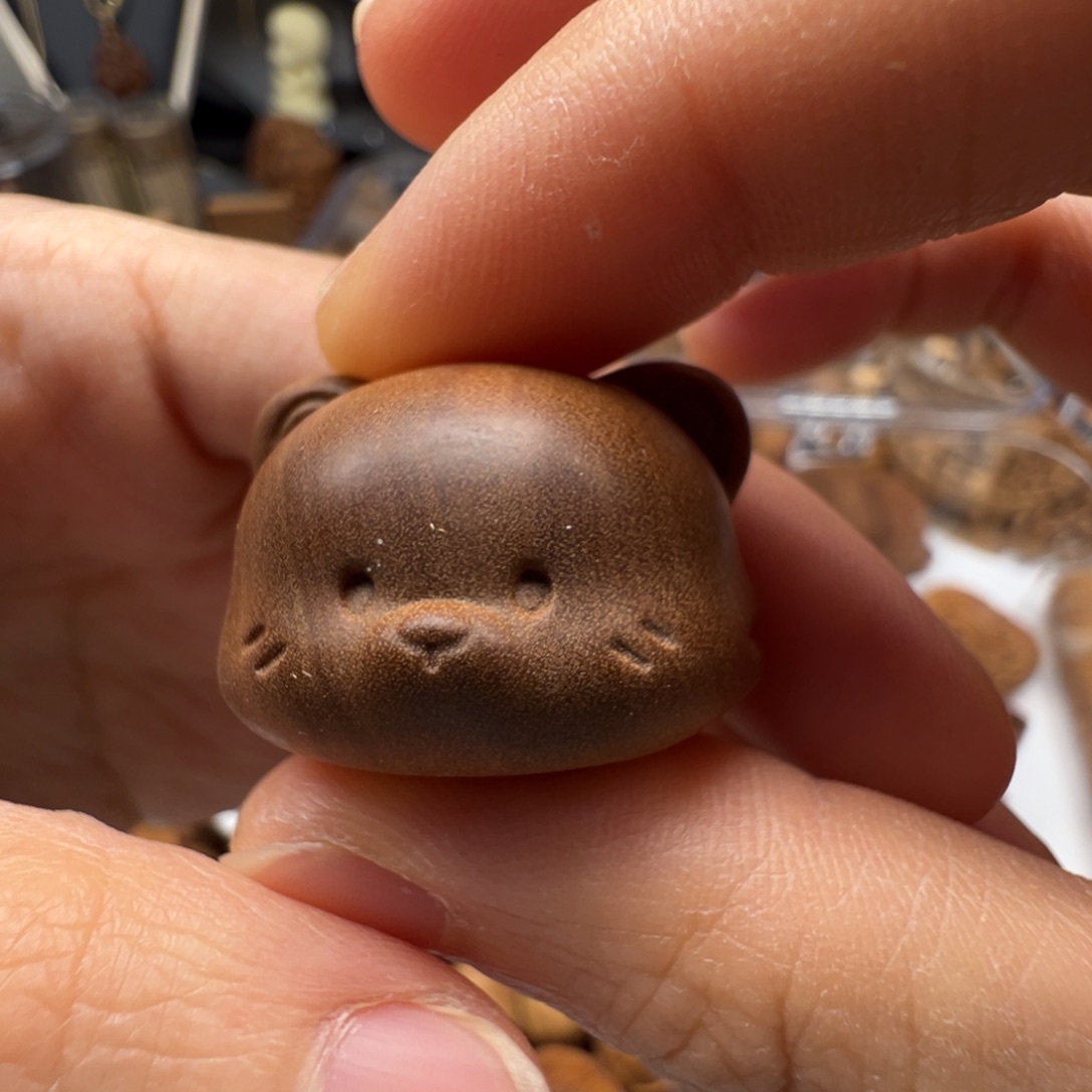 檀香木熊头老山檀