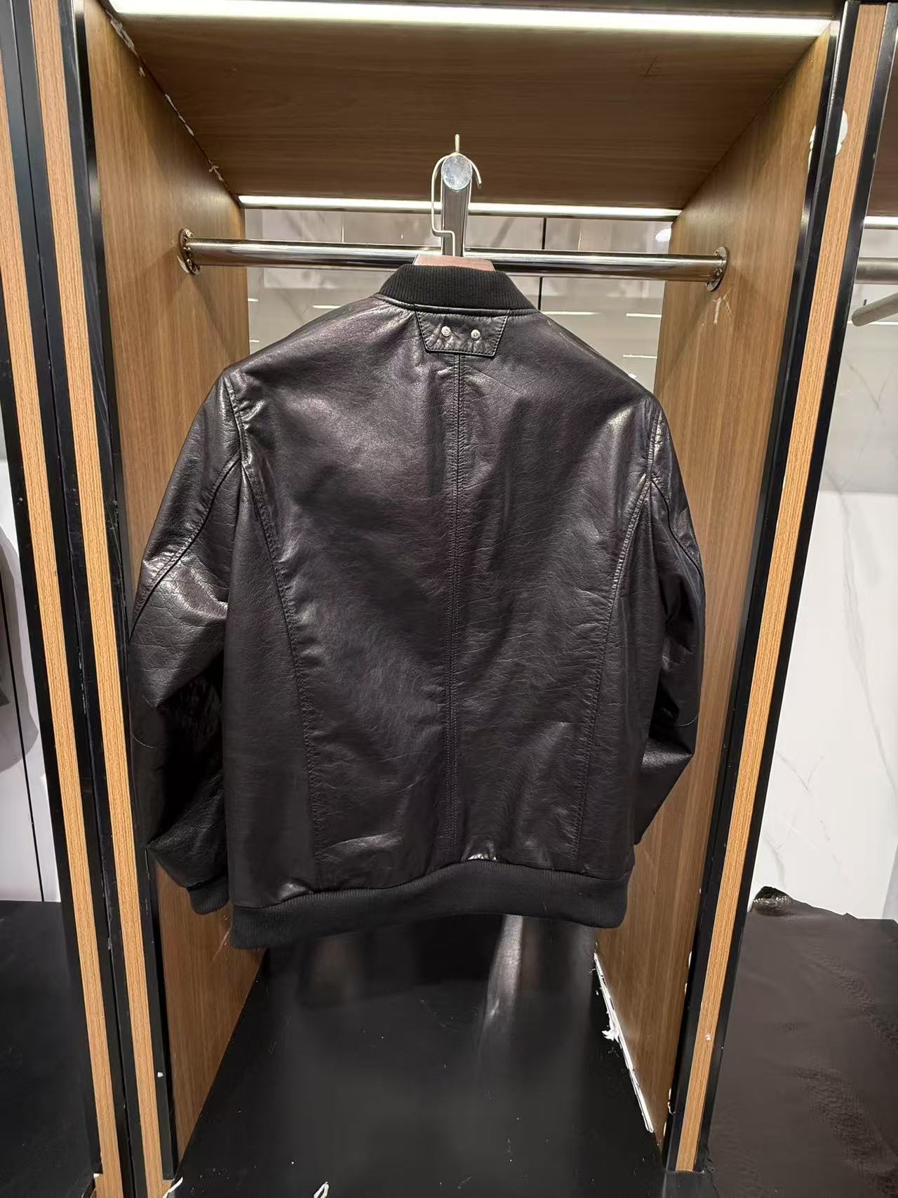 1统一链接真皮男装外套