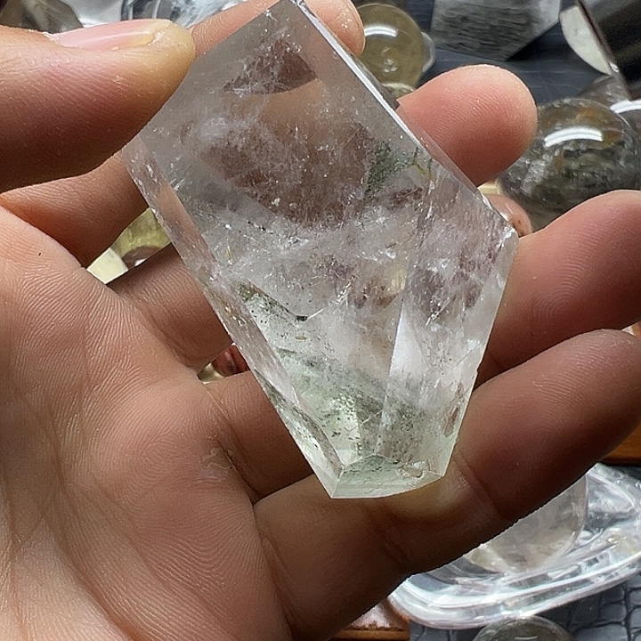 水晶未镶嵌珠宝半成品100