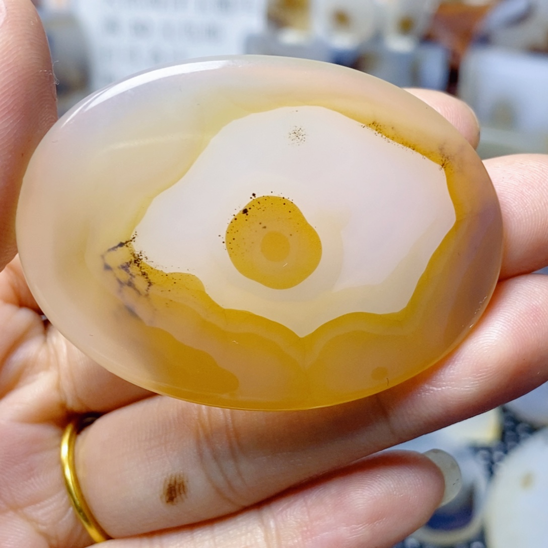 玛瑙/玉髓未镶嵌珠宝半成品