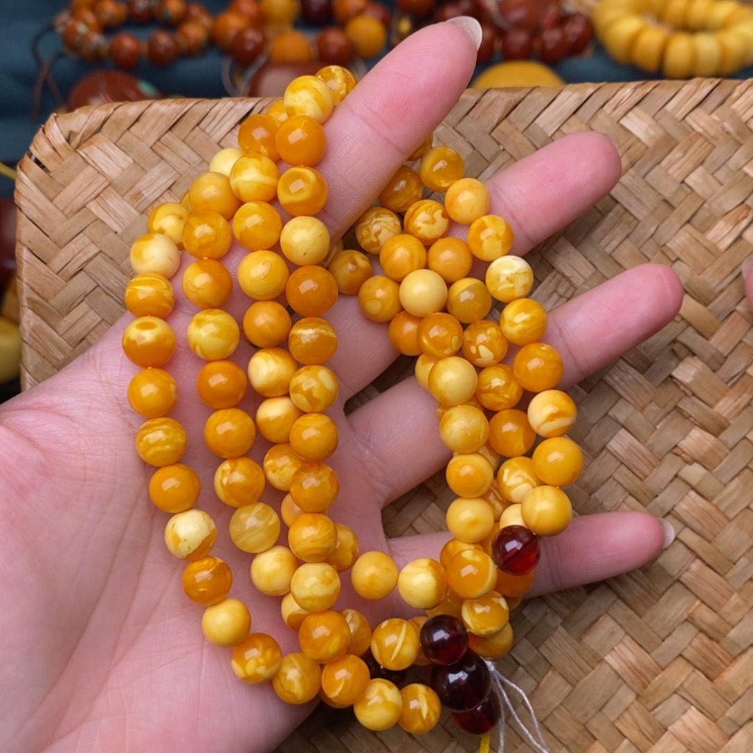 未镶嵌蜜蜡裸石蜜蜡