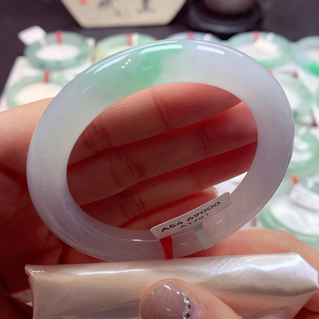 翡翠手镯未镶嵌米*圆条77