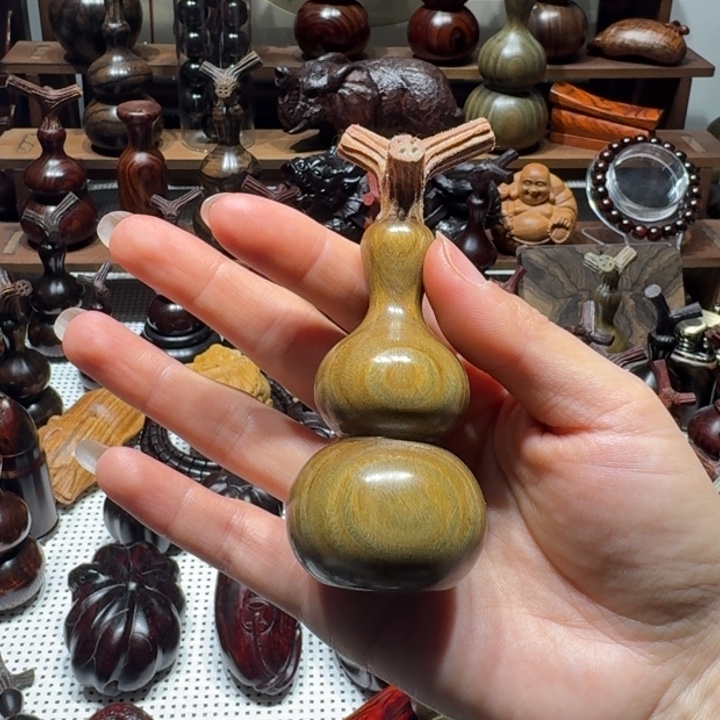 T****木绿檀葫芦4.0直径