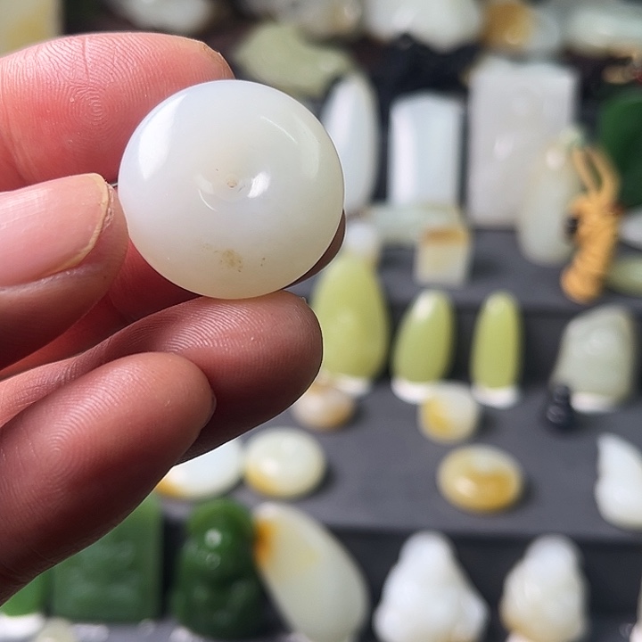 和田玉（白玉）未镶嵌颈饰