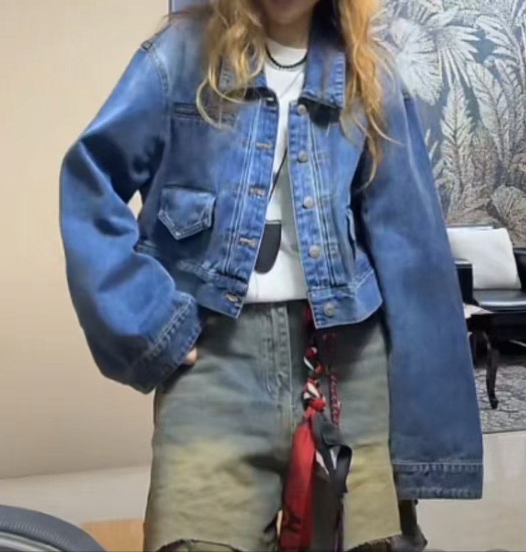 0259669短款牛仔外套 时尚简约个性百搭休闲宽松大肥袖牛仔外套