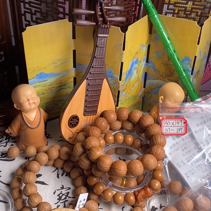 猴头核桃手串劲****花聚宝盆