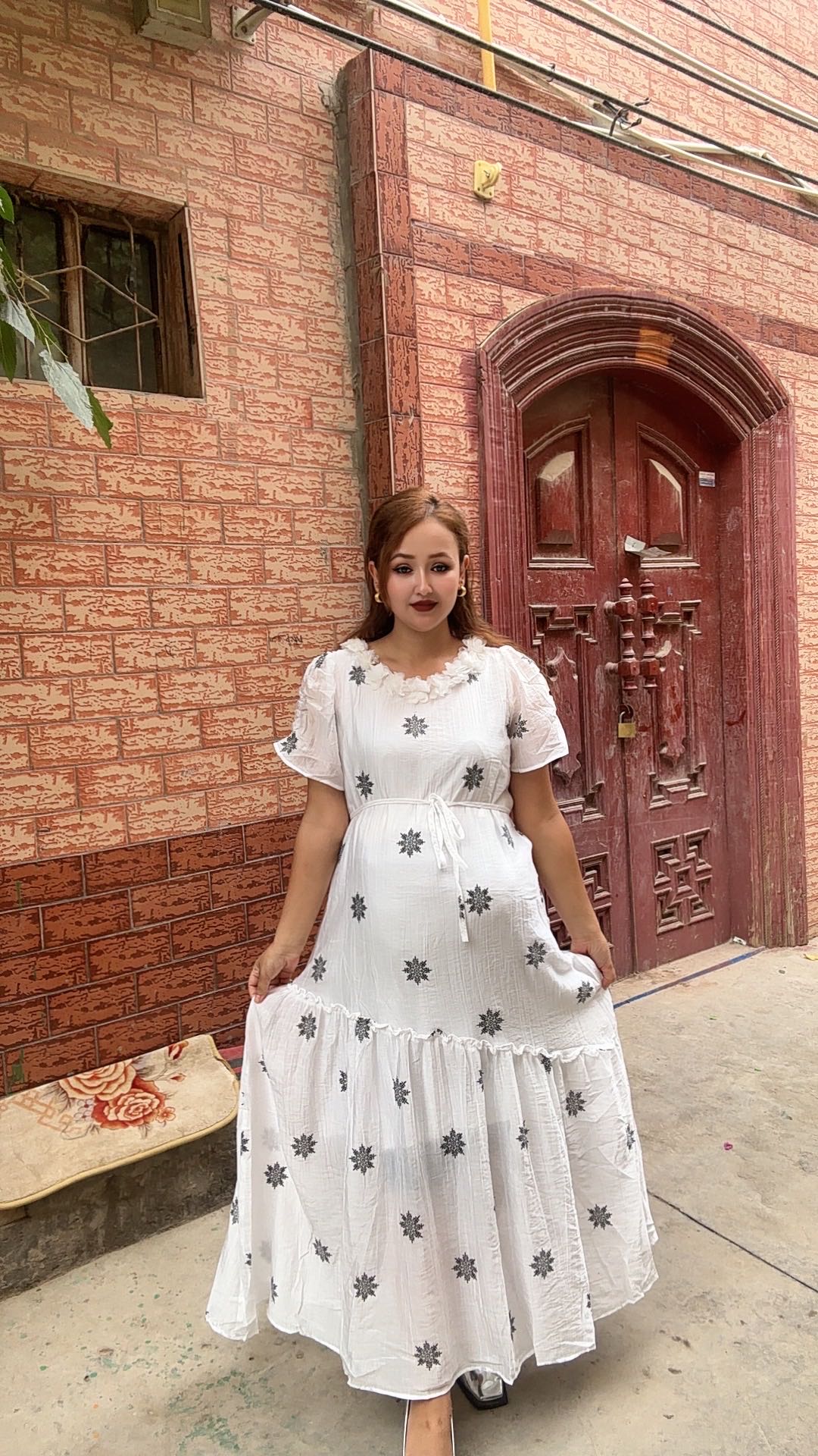 简约休闲优雅夏季碎花通勤连衣裙纱裙泡泡袖辣妹风