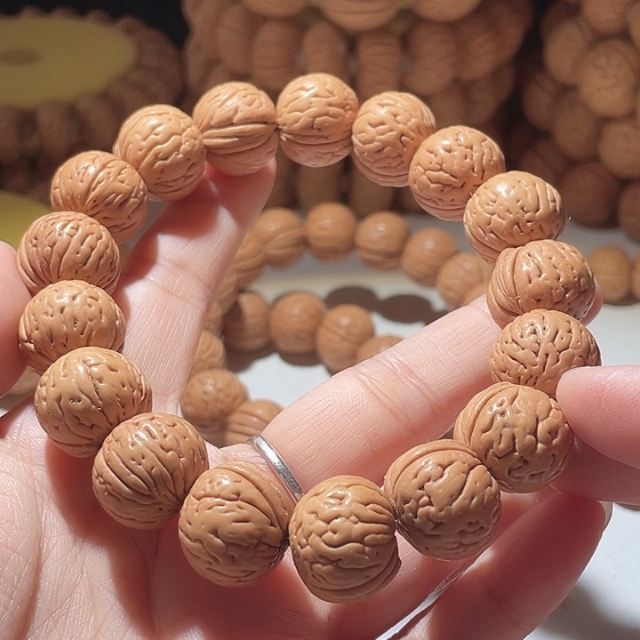 七***里吊坠桃核桃核手串元宝65