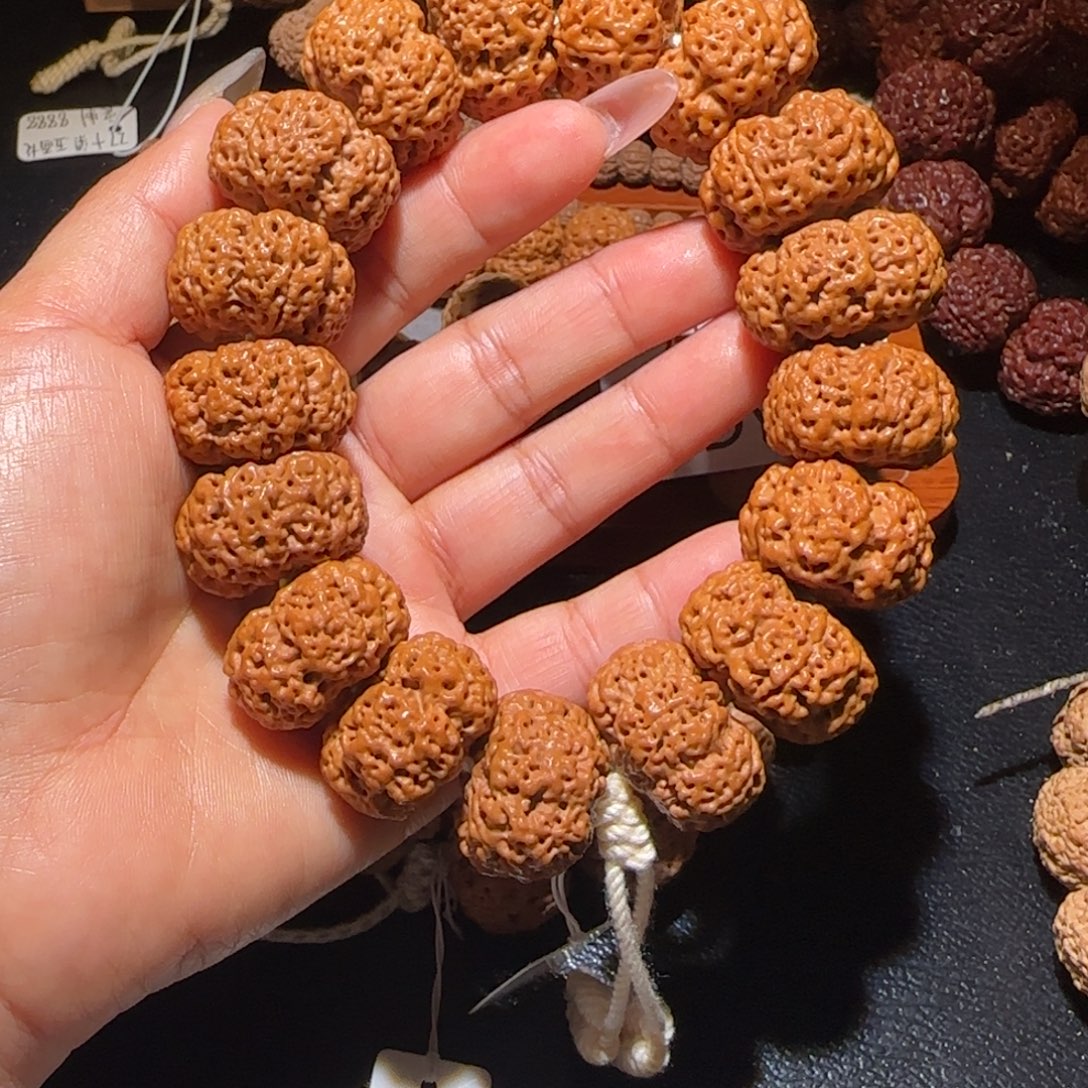 金刚菩提吊坠26夹板定制