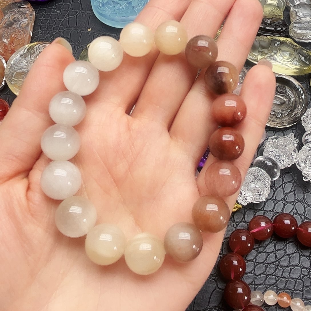 未镶嵌颈饰水晶L***琳