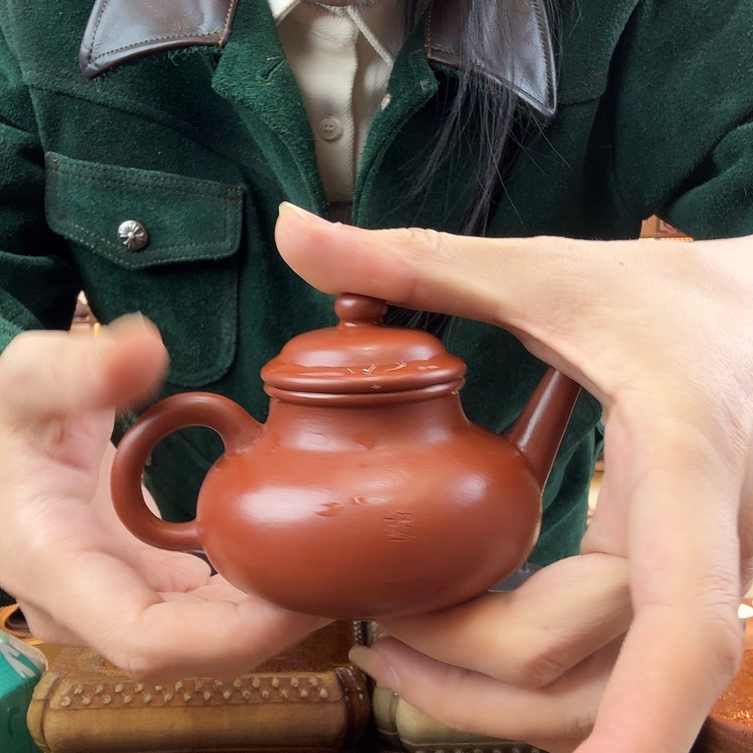 紫砂茶叶盒c k k f h l g j