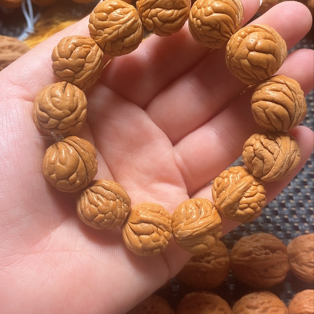 文玩核桃手串霸王龙桃核