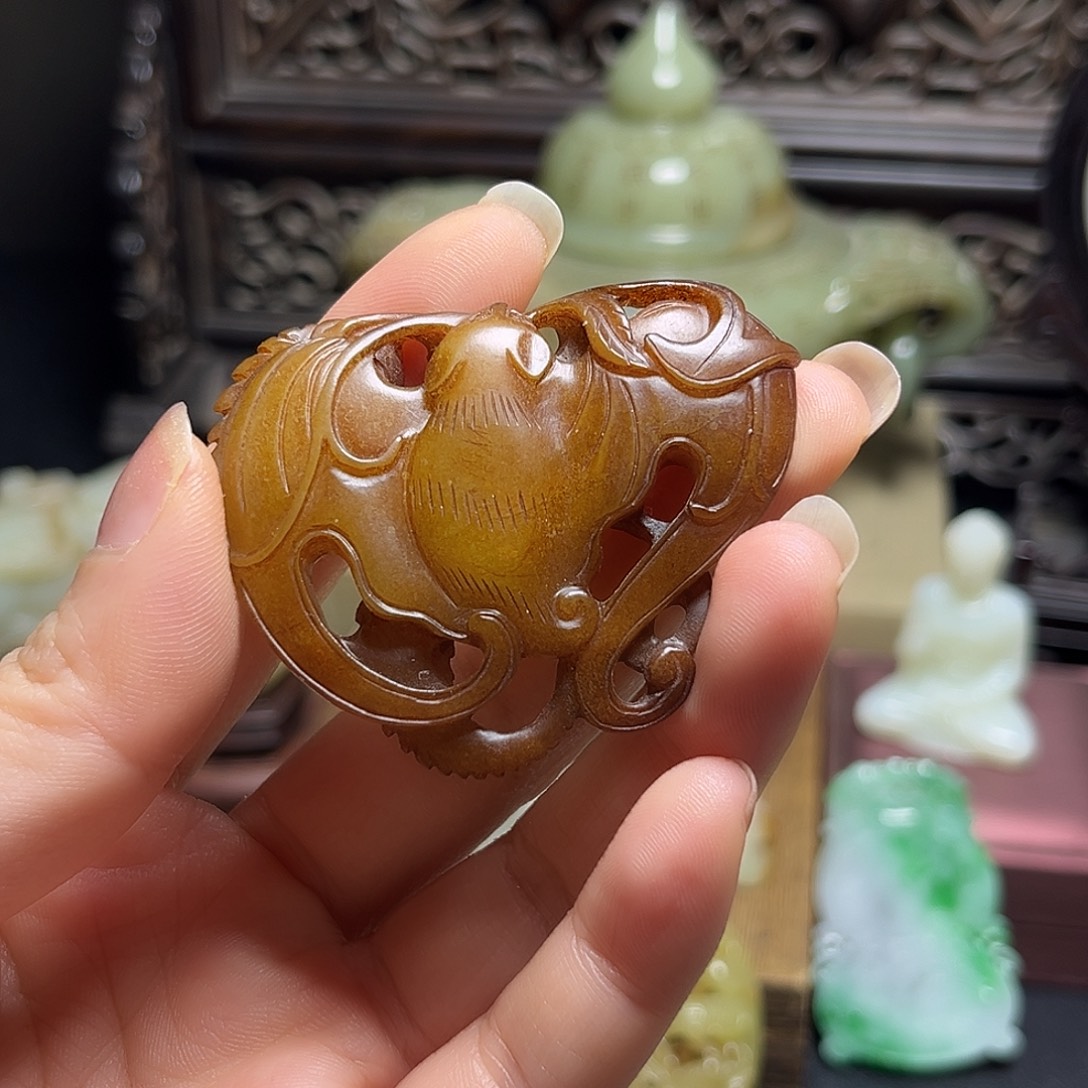 和田玉（糖玉）未镶嵌挂件