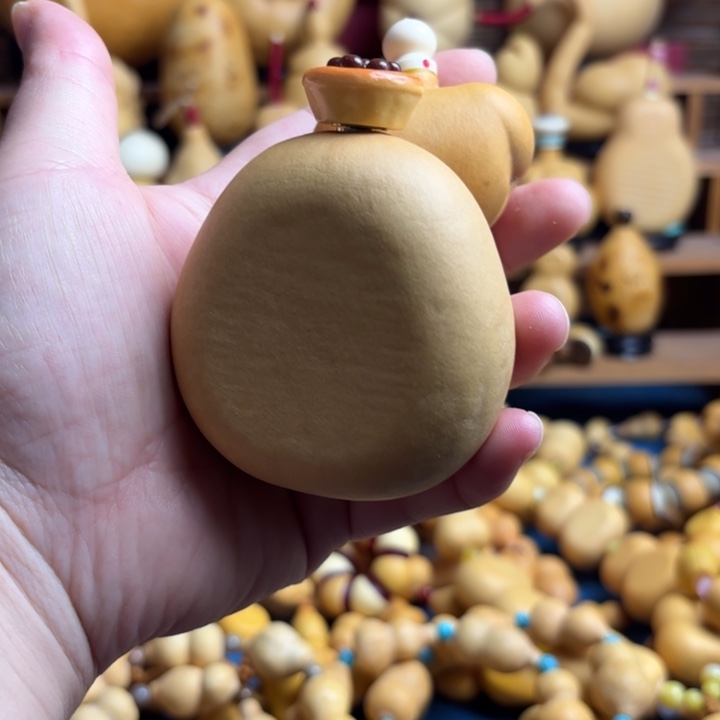 小***君木天然葫芦扁，米奇头