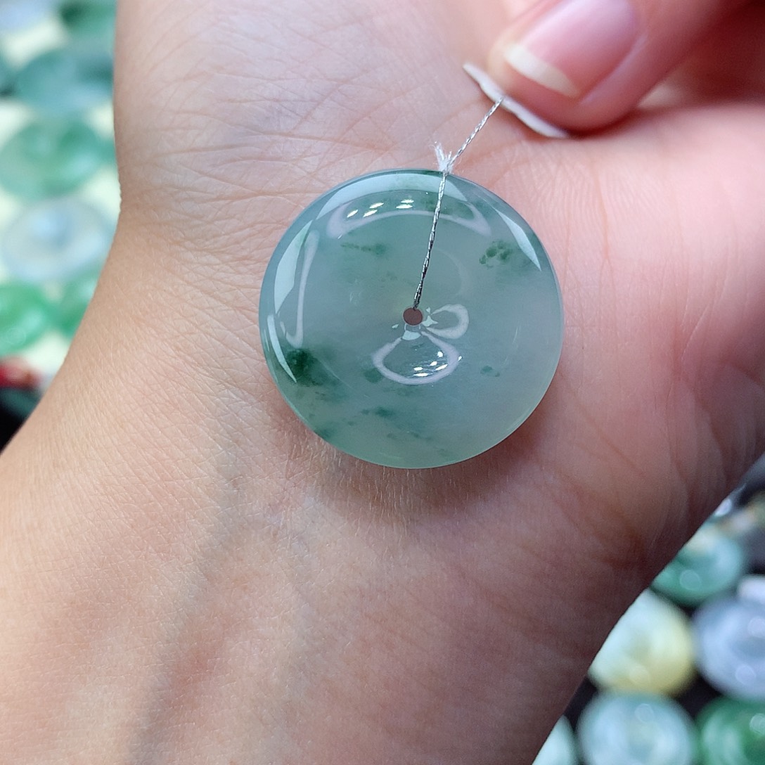 翡翠颈饰未镶嵌56尺寸23.8-5.5