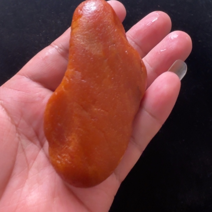 蜜蜡未镶嵌珠宝奇石