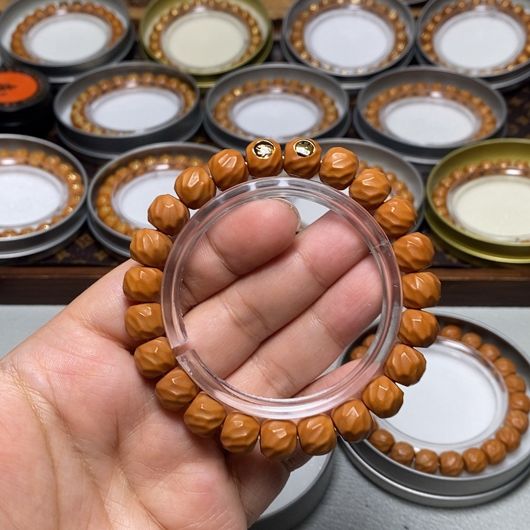 猴头核桃手串13号双标闪电暴风雨10左右