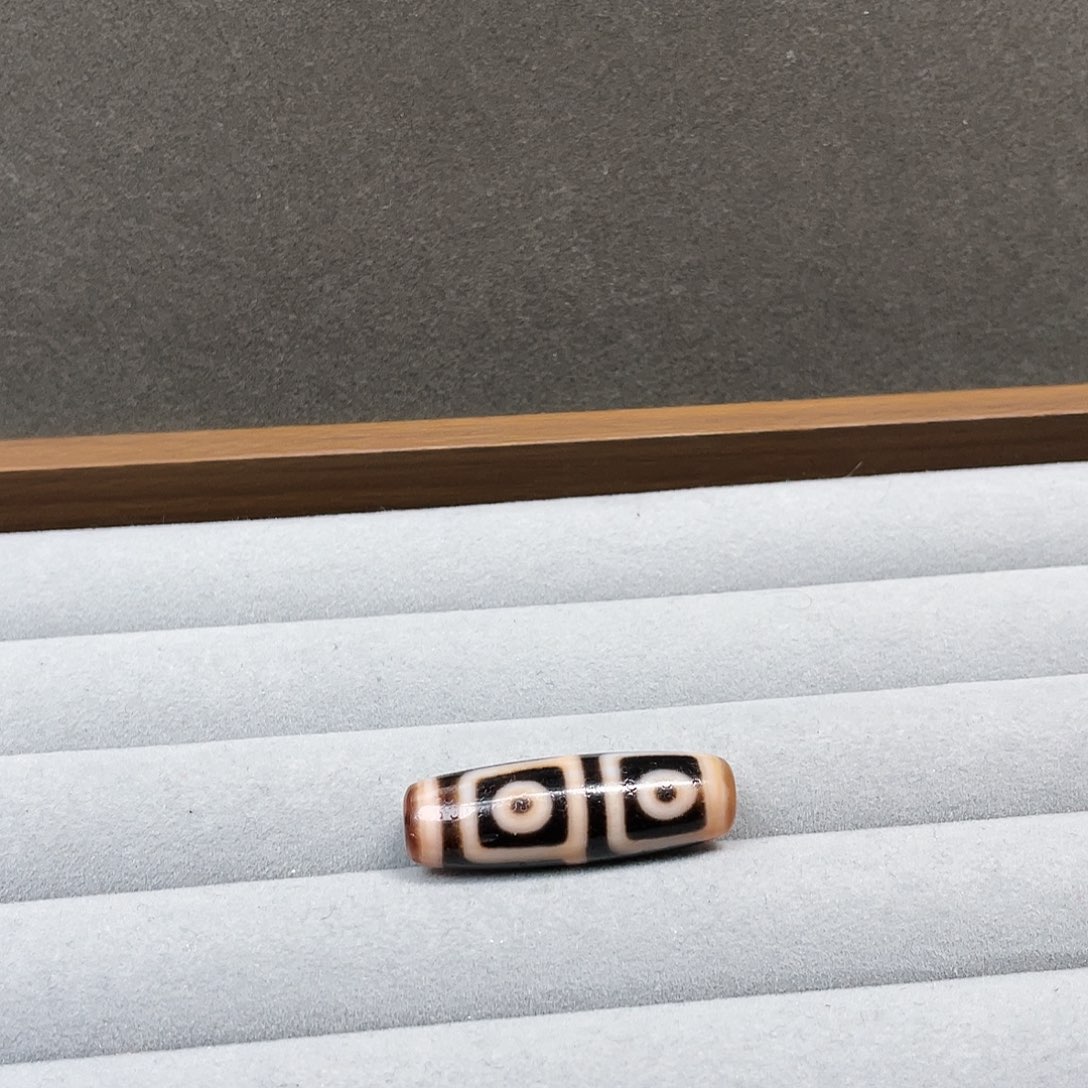 2***.玛瑙/玉髓未镶嵌颈饰