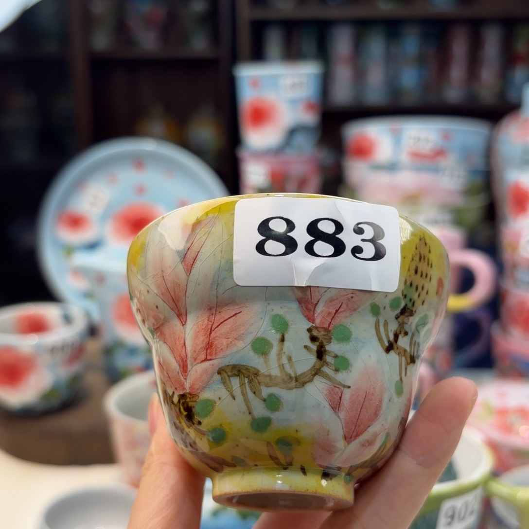 瓷片兔兔好可爱啊好