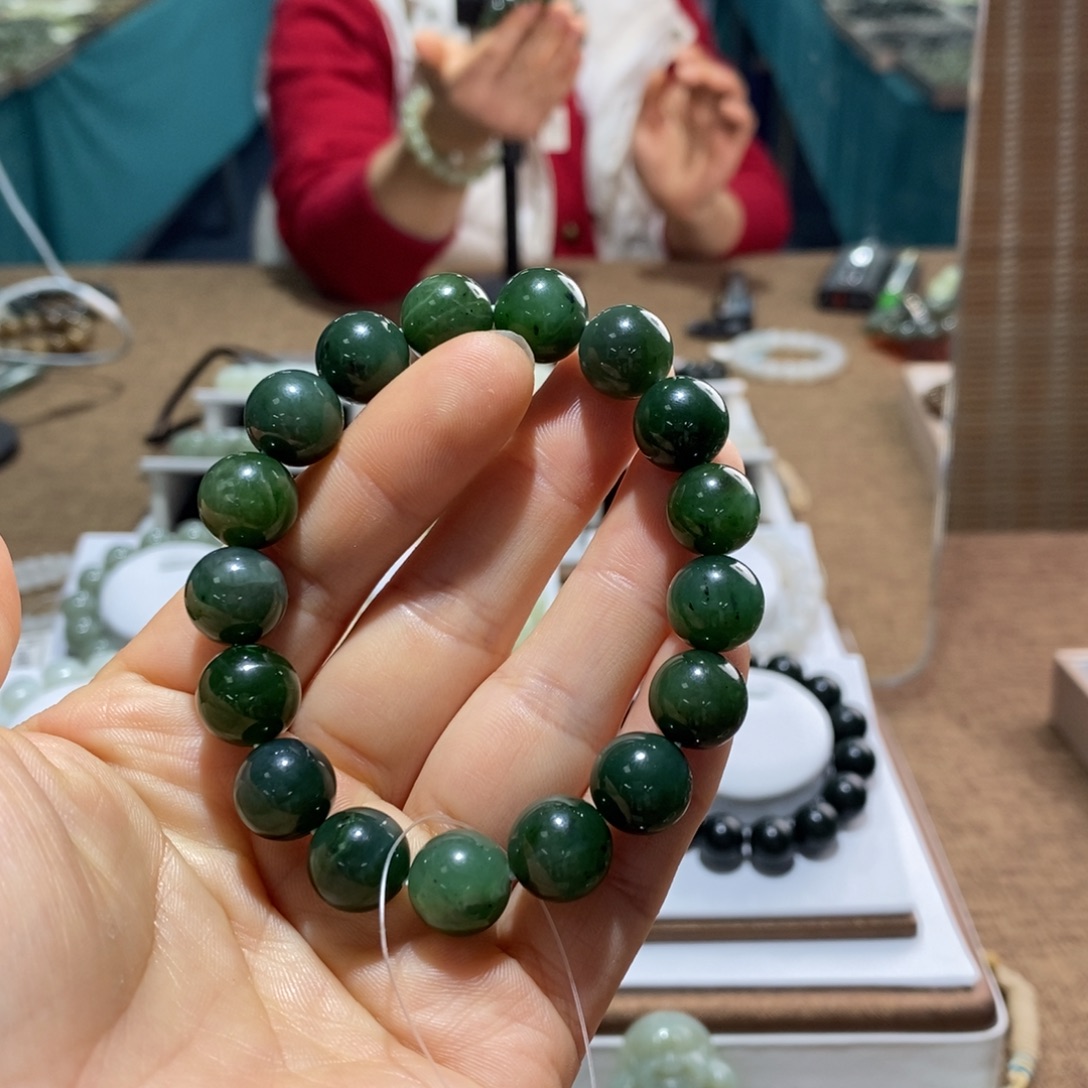 和田玉未镶嵌手链12