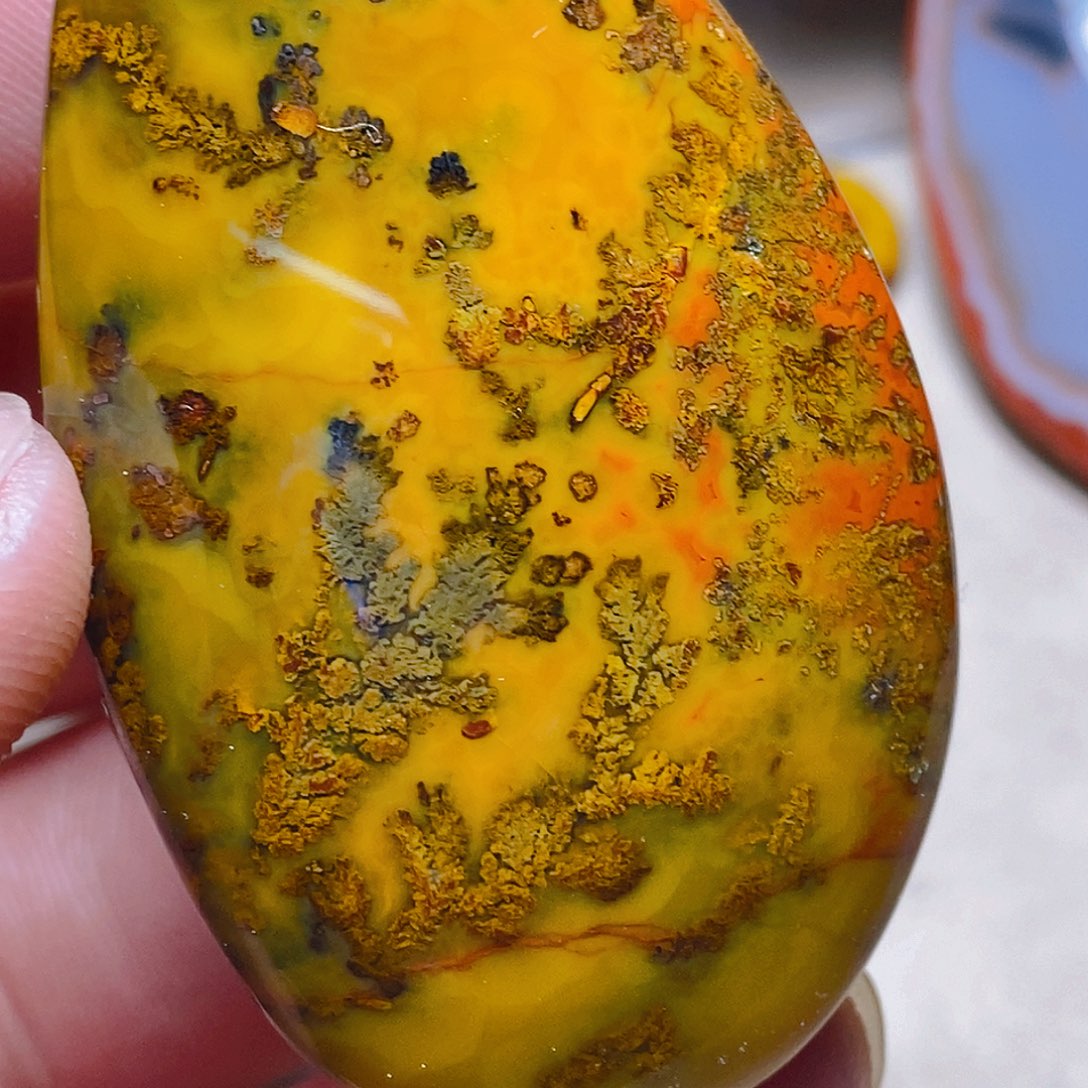 未镶嵌颈饰玛瑙/玉髓帝**撑