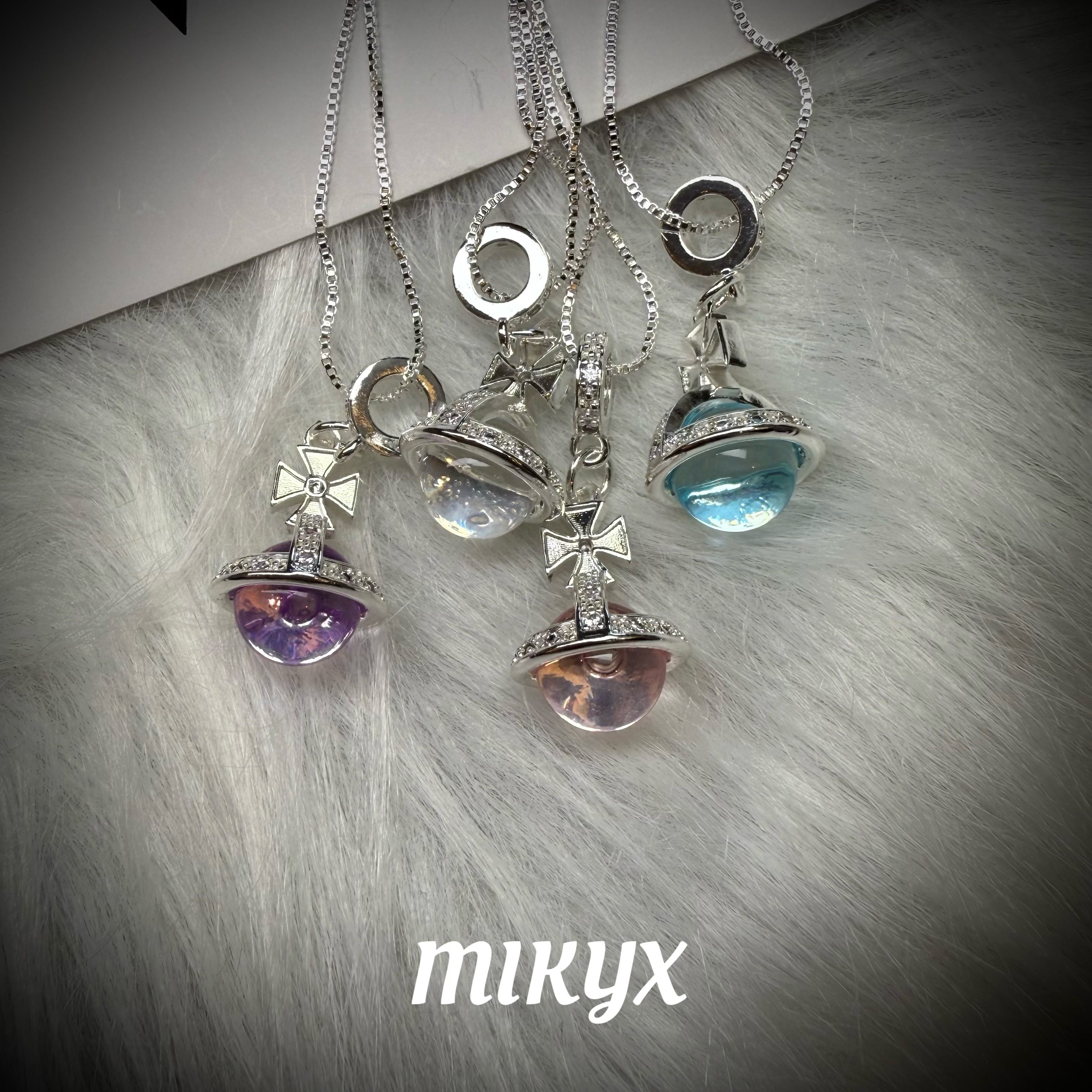 mikyx 铜合金项链 蓝色星球项链A259