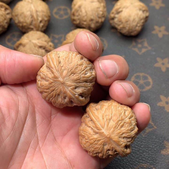 桃核吊坠铁锤妹妹全品35